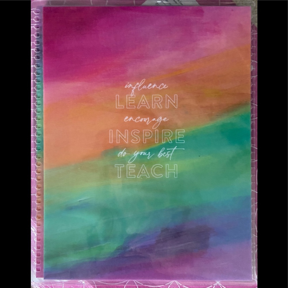 Brand New Erin Condren 7x9 planner cover.